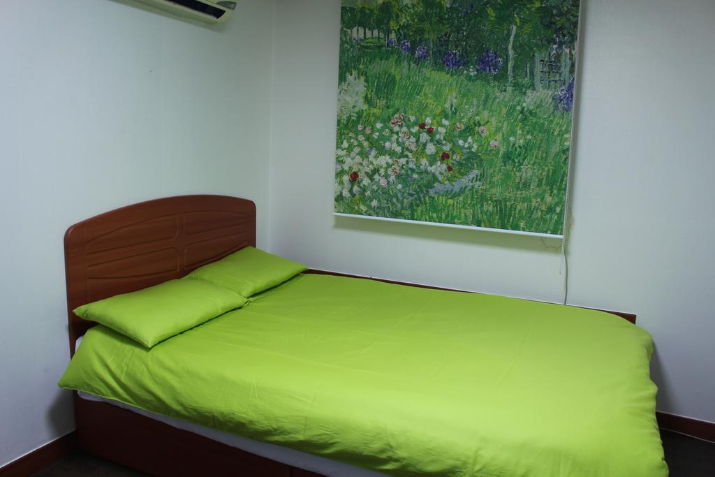 Guest house Full House